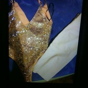 Sequins bodysuite is like rose gold